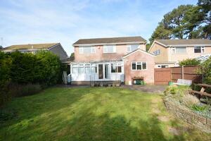 Picture #14 of Property #1426507641 in Springdale Grove, Corfe Mullen BH21 3QT