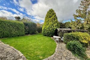 Picture #7 of Property #1429215231 in Vivian Park, Swanage BH19 1PJ