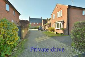 Picture #20 of Property #1429532241 in Cuthbury Gardens, Wimborne BH21 1YB