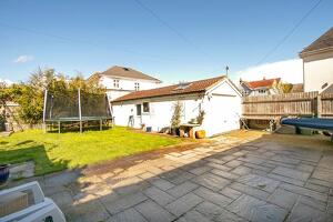 Picture #6 of Property #1430179641 in Sandbanks Road, Lower Parkstone, Poole BH14 8AG