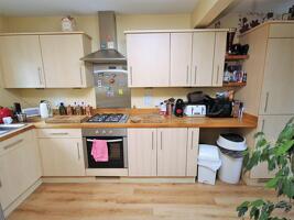 Picture #19 of Property #1430308731 in Wellow Gardens, Oakdale, POOLE BH15 3RP