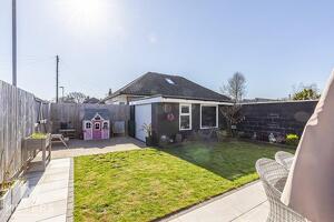 Picture #22 of Property #143167768 in Canberra Road, Christchurch BH23 2HL