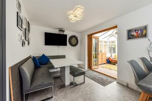 Picture #8 of Property #1448112741 in Driftwood Gardens, Totton SO40 8WJ