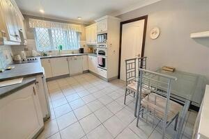 Picture #7 of Property #1448119131 in St Leonards BH24 2PQ