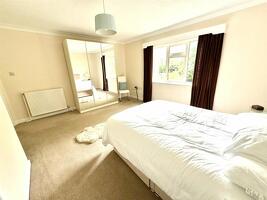 Picture #4 of Property #1449079641 in Spur Hill Avenue, Lower Parkstone, Poole BH14 9PJ