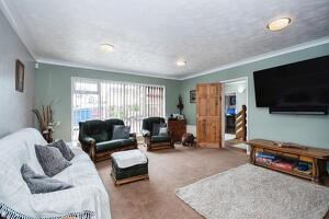 Picture #3 of Property #1452873531 in Runnymede Avenue, Bournemouth BH11 9SG