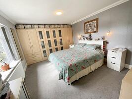 Picture #9 of Property #1453345641 in Christchurch BH23 2LA