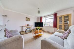 Picture #1 of Property #1454362641 in Stour View Gardens, Corfe Mullen, Wimborne BH21 3SZ