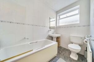 Picture #8 of Property #1454362641 in Stour View Gardens, Corfe Mullen, Wimborne BH21 3SZ