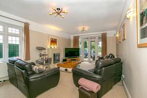 Picture #9 of Property #1457347641 in Hurn Road, Christchurch BH23 2RN