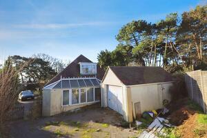 Picture #3 of Property #1460266341 in Constitution Hill Road, Poole BH14 0QB