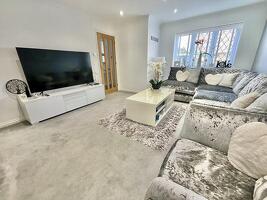 Picture #1 of Property #1465921641 in Hartsbourne Drive, Littledown, Bournemouth BH7 7JB
