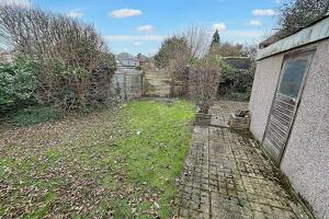 Picture #9 of Property #1466085441 in Bournemouth BH9 2NX