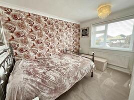 Picture #8 of Property #1466519541 in Christchurch BH23 2DQ