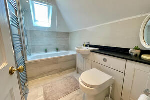 Picture #11 of Property #1467920631 in Rabling Road, Swanage BH19 1EG