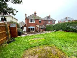Picture #1 of Property #1472910441 in South Road, Swanage BH19 2QR