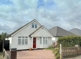 Picture #0 of Property #1475641641 in Brampton Road, Oakdale, Poole BH15 3RE
