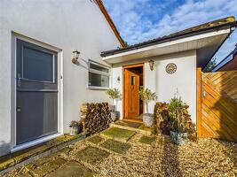 Picture #18 of Property #1483267341 in The Meadway, Highcliffe, Christchurch BH23 4NU
