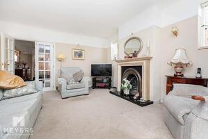 Picture #3 of Property #1484704641 in Gainsborough Road, Littledown, Bournemouth BH7 7BD