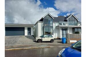 Picture #19 of Property #1488673041 in Whitefield Road, Poole BH14 8DD