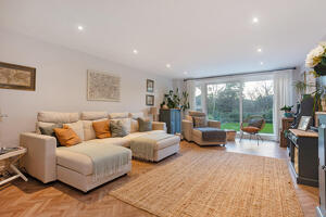 Picture #7 of Property #1490936541 in Brackenhill, Branksome Park, Poole BH13 6LT