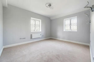 Picture #6 of Property #1493240541 in Forest View, Ringwood Road, Woodlands SO40 7HT