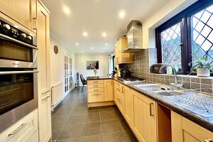 Picture #1 of Property #1493298441 in Bosworth Mews, Muscliff, Bournemouth BH9 3SD