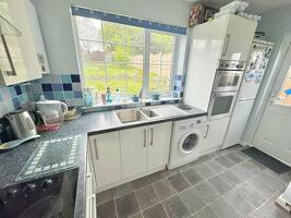 Picture #6 of Property #1495302741 in Devon Road, Oakdale, Poole BH15 3QQ