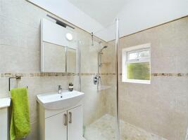 Picture #14 of Property #1501416741 in Mudeford, Christchurch BH23 3NL