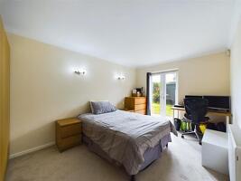 Picture #18 of Property #1501416741 in Mudeford, Christchurch BH23 3NL