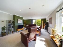 Picture #8 of Property #1501416741 in Mudeford, Christchurch BH23 3NL