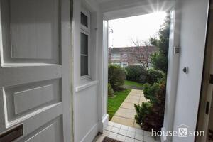 Picture #20 of Property #1506323541 in Wedgwood Drive, Whitecliff, Poole BH14 8ET