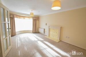 Picture #3 of Property #1506323541 in Wedgwood Drive, Whitecliff, Poole BH14 8ET
