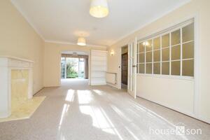 Picture #5 of Property #1506323541 in Wedgwood Drive, Whitecliff, Poole BH14 8ET