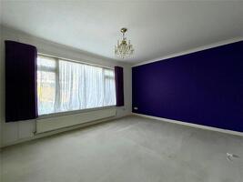 Picture #9 of Property #1507560441 in East Avenue, Bournemouth BH3 7BX