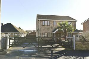 Picture #22 of Property #1513022541 in South Road, Corfe Mullen, Wimborne BH21 3HZ