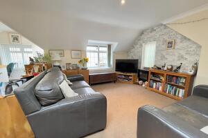 Picture #3 of Property #1513166721 in High Street, Swanage BH19 2NT