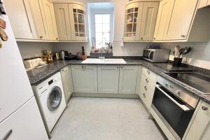 Picture #4 of Property #1513166721 in High Street, Swanage BH19 2NT