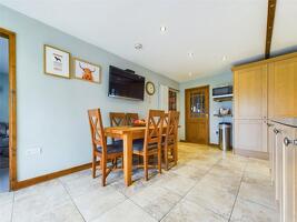 Picture #17 of Property #1516251441 in Wiltshire Gardens, Bransgore, Christchurch BH23 8BJ