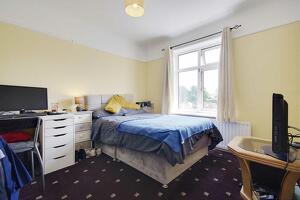 Picture #15 of Property #1517260731 in Moordown , Bournemouth OPEN TO OFFERS BH9 3BB