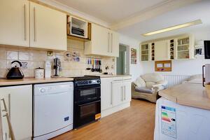 Picture #8 of Property #1517260731 in Moordown , Bournemouth OPEN TO OFFERS BH9 3BB