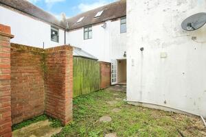 Picture #9 of Property #1517461641 in West Quay Road, Poole BH15 1JD