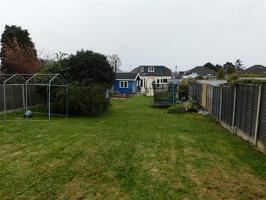 Picture #17 of Property #1518604641 in Walcott Avenue, Christchurch BH23 2NG
