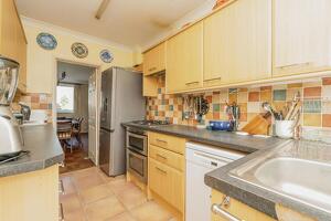 Picture #8 of Property #1521499641 in Salcombe Crescent, Totton, Southampton SO40 8BQ