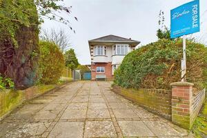 Picture #15 of Property #1522222641 in Wick Lane, Wick, Bournemouth BH6 4JT