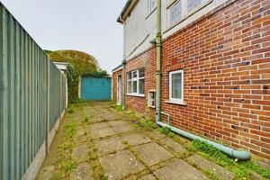 Picture #16 of Property #1522222641 in Wick Lane, Wick, Bournemouth BH6 4JT
