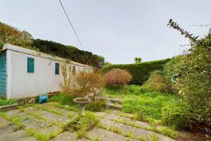 Picture #17 of Property #1522222641 in Wick Lane, Wick, Bournemouth BH6 4JT