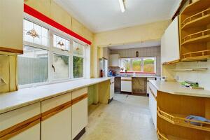 Picture #2 of Property #1522222641 in Wick Lane, Wick, Bournemouth BH6 4JT