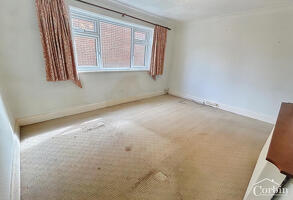 Picture #7 of Property #1524031641 in Headswell Crescent, Bournemouth BH10 6LG