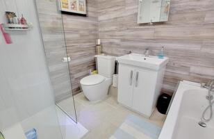 Picture #4 of Property #1524501231 in Foxtail Drive, Dibden Purlieu SO45 4NZ